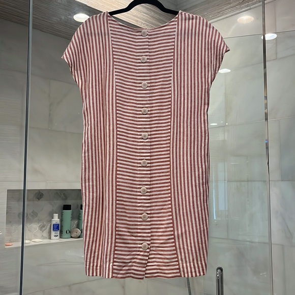Madewell Button-Back Easy Linen Dress in Stripe - Picture 2 of 8